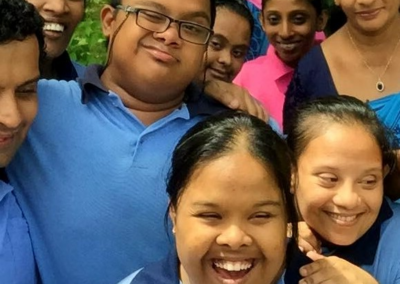 Training voor anders begaafde jongeren in Colombo, Sri Lanka