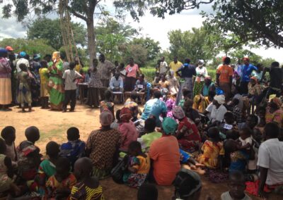 Vakopleidingen voor adolescente weeskinderen in Teso Sub-region, Oeganda